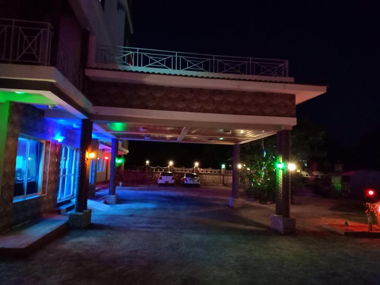 Diplomat Diani Beach Resort Exteriör bild