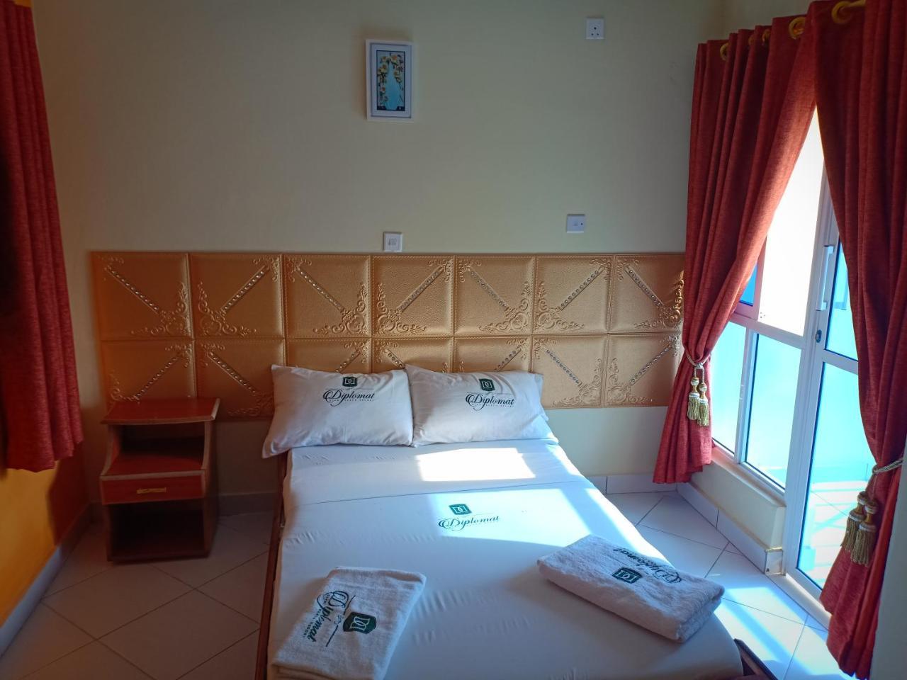 Diplomat Diani Beach Resort Exteriör bild