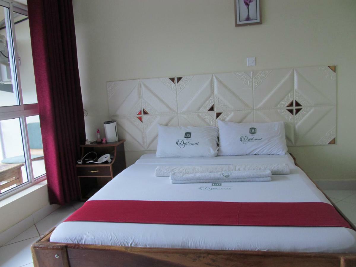 Diplomat Diani Beach Resort Exteriör bild