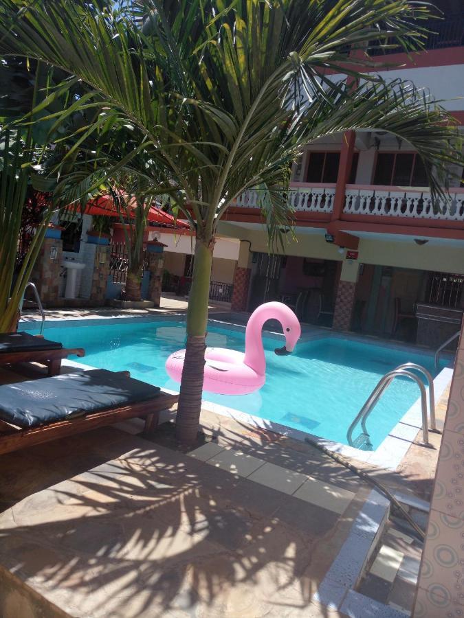 Diplomat Diani Beach Resort Exteriör bild
